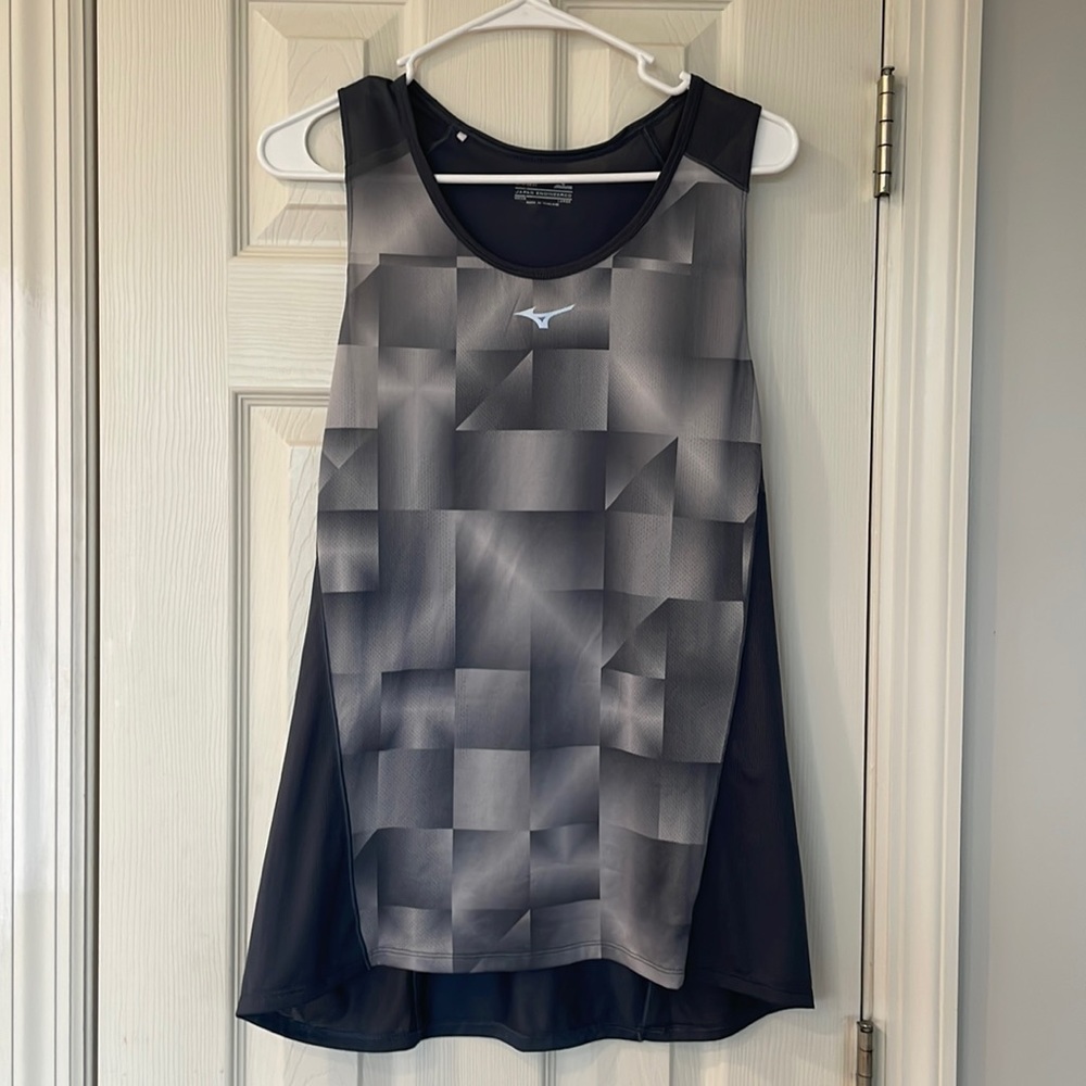 EUC Mens Mizuno Running Tank